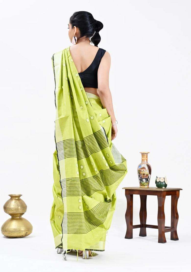 Green Color Pure Cotton Woven Mangalagiri Handloom Saree With Traditional Woven Design For Women - Indya