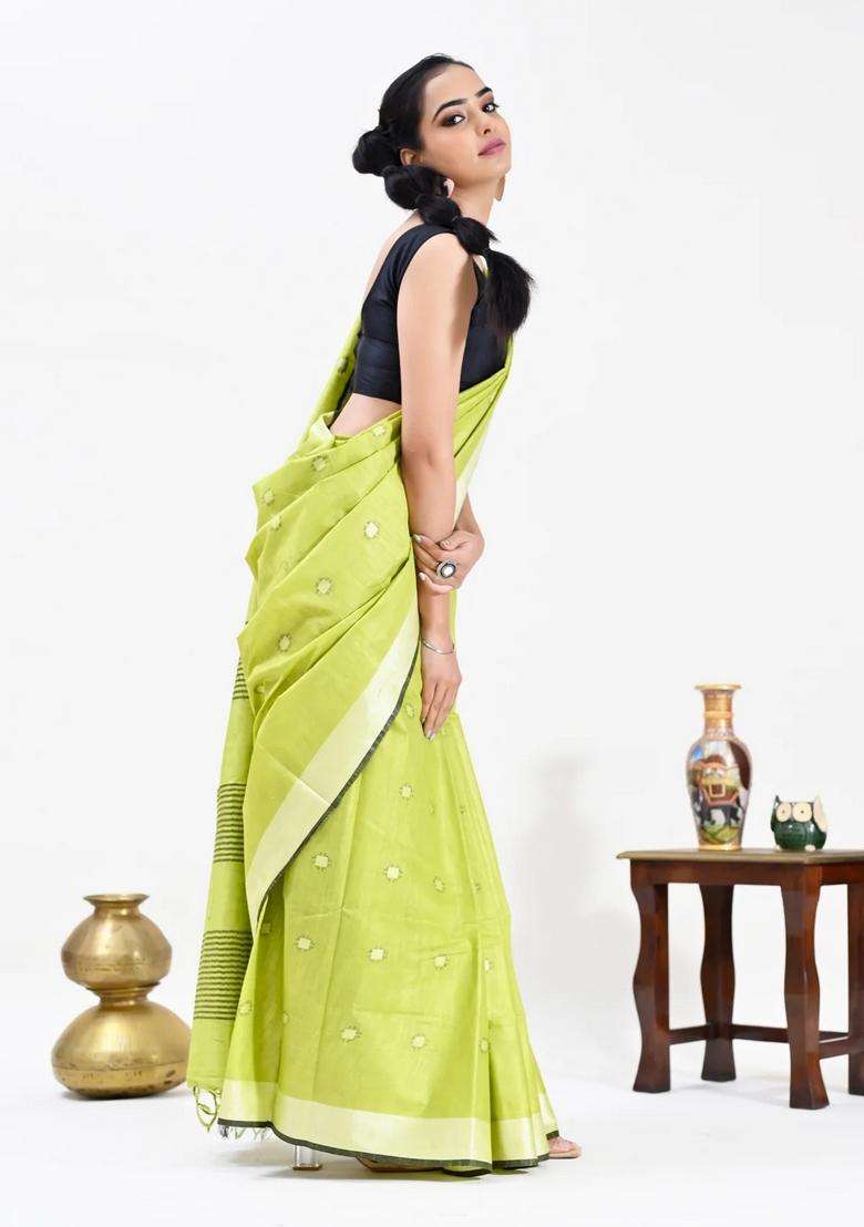 Green Color Pure Cotton Woven Mangalagiri Handloom Saree With Traditional Woven Design For Women - Indya