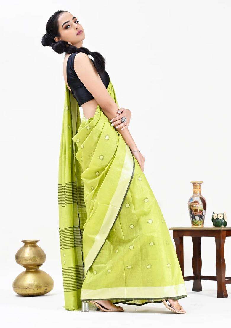Green Color Pure Cotton Woven Mangalagiri Handloom Saree With Traditional Woven Design For Women - Indya