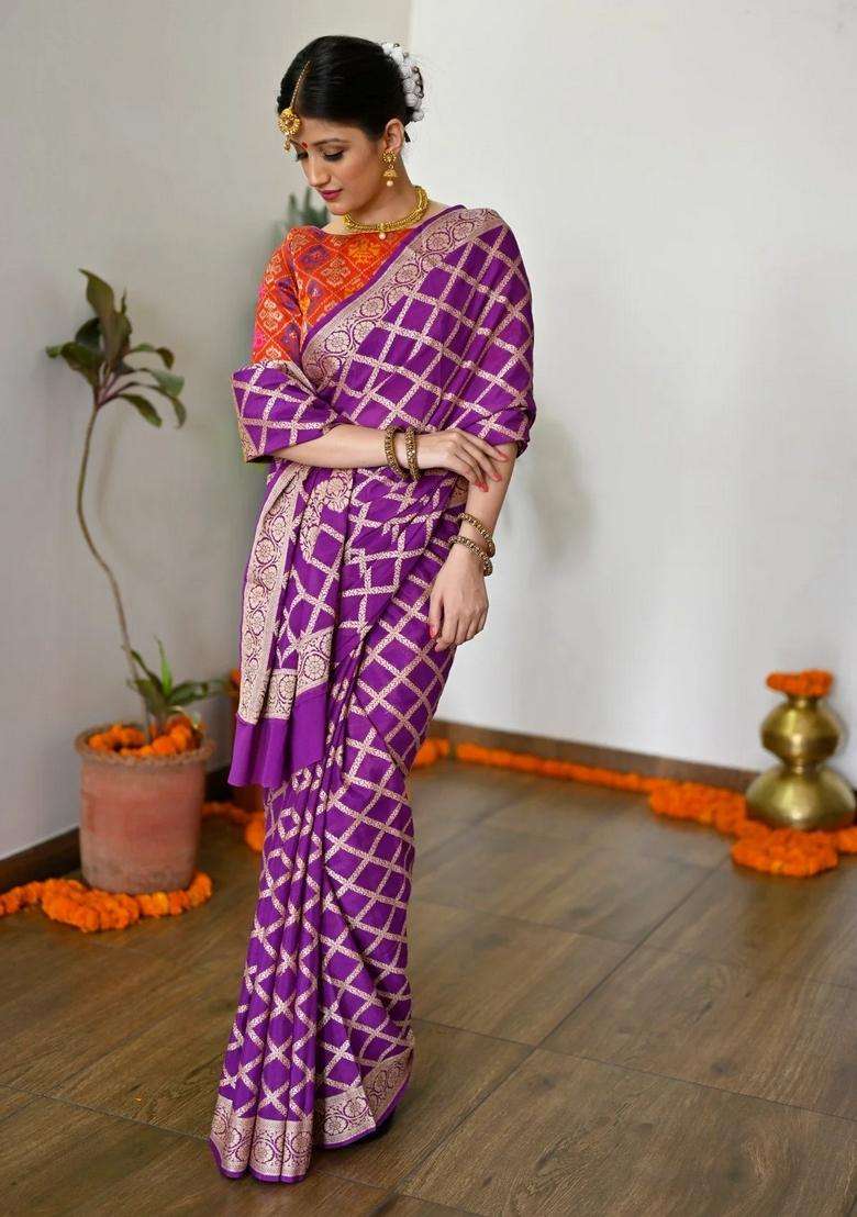 Purple Pure Banarasi Georgette Handloom Saree With Rich Zari With Traditional Woven Design For Women - Indya