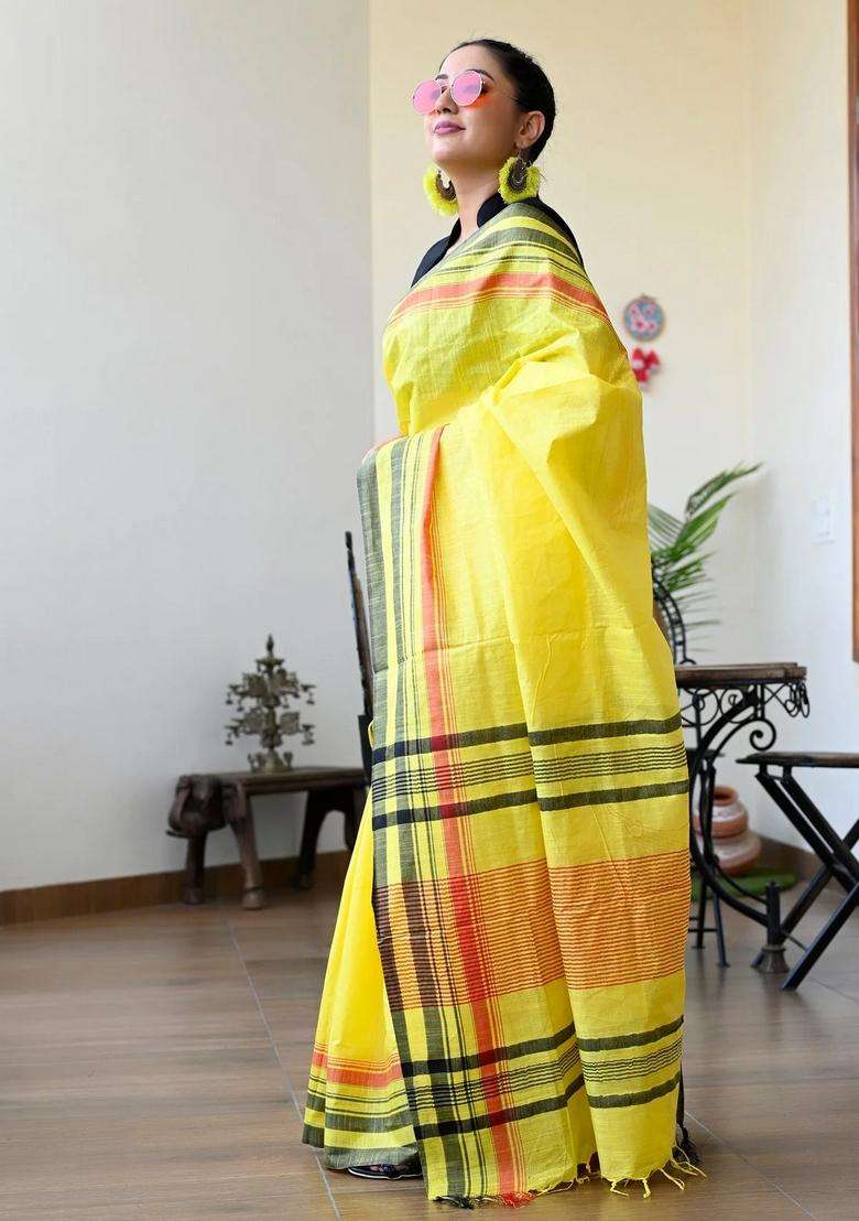 Yellow Color Pure Cotton Woven Design Maheshwari Handloom Saree With Traditional Woven Design For Women - Indya