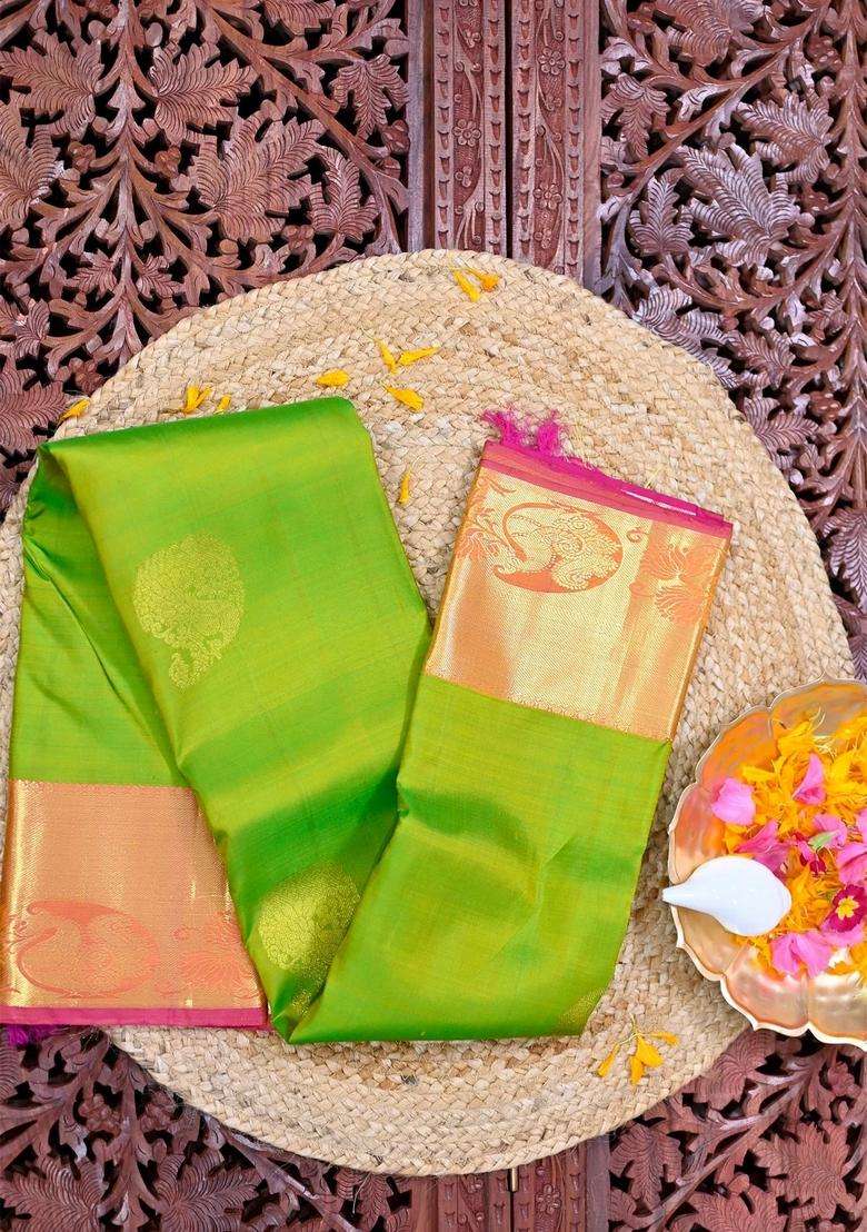 Parrot Green With Pink Contrast Kanjivaram Silk Saree Golden Rich Zari With Traditional Woven Design For Women - Indya