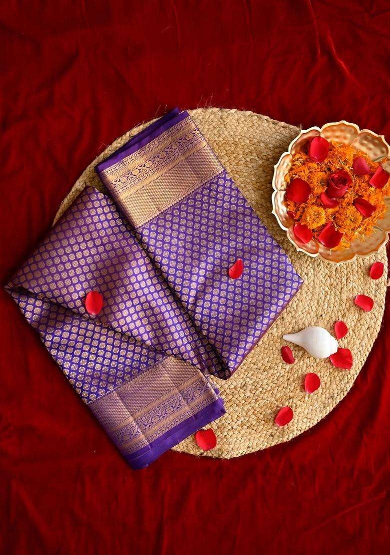 Purple And Gold Color Weaved With 1 Gram Pure Gold Kanjivaram Silk Saree With Traditional Woven Design For Women - Indya
