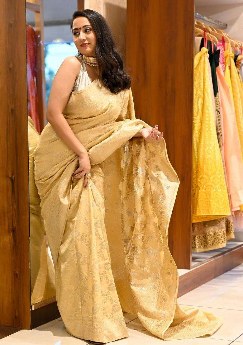 Beige Gold Katan Silk Woven Banarasi Silk Saree With Meena Work With Traditional Woven Design For Women - Indya