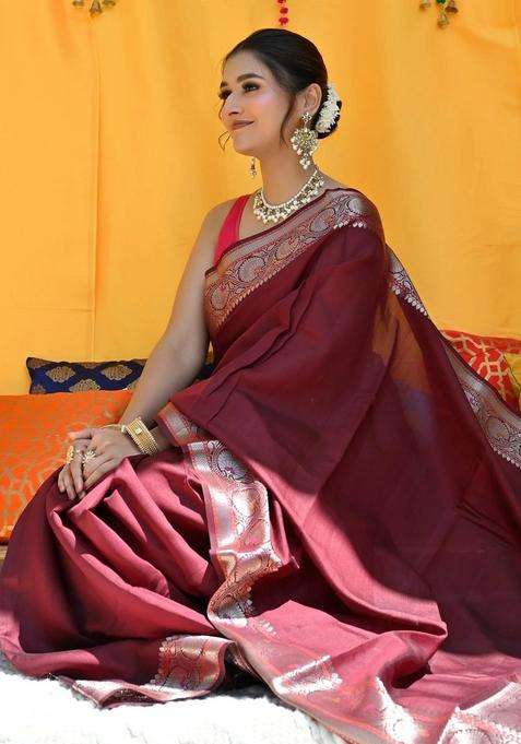 Maroon Pure Mulberry Silk Handloom Saree With Traditional Woven Design For Women