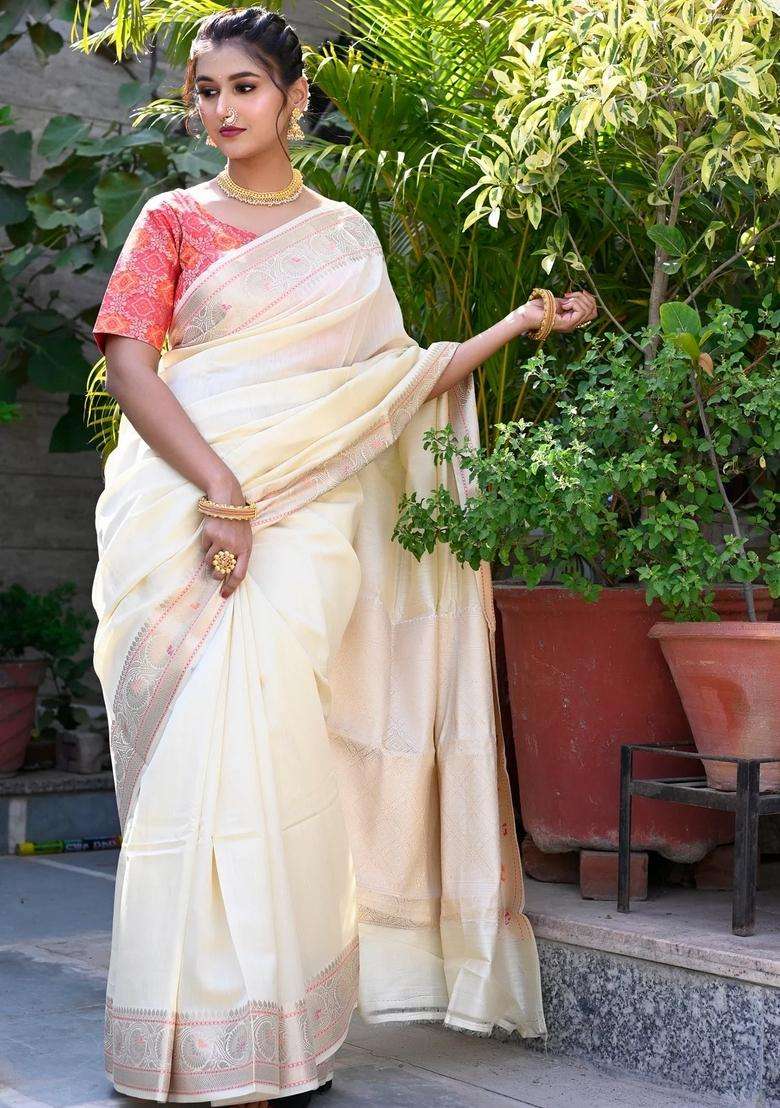Cream Pure Mulberry Silk Handloom Saree With Traditional Woven Design For Women - Indya