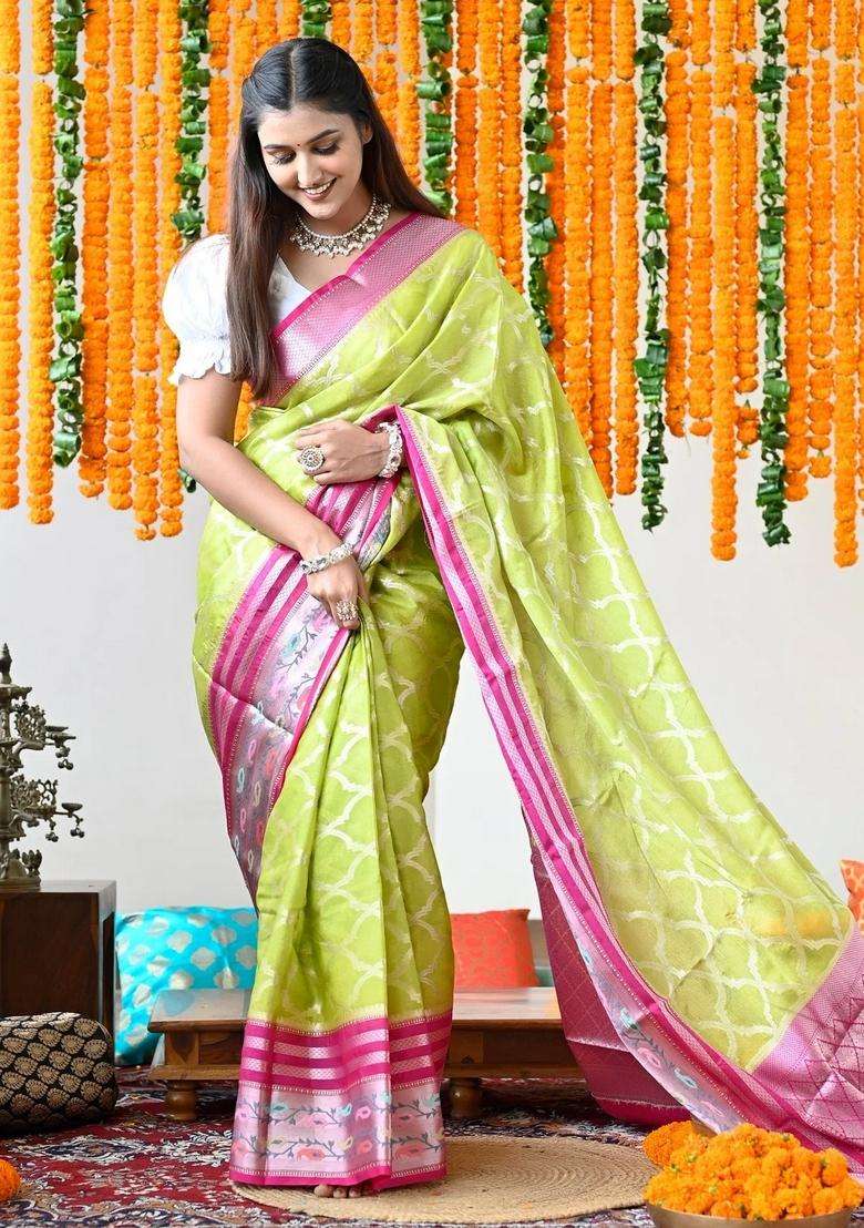 Light Green And Pink Pure Coimbatore Silk Handloom Saree With Traditional Woven Design For Women - Indya