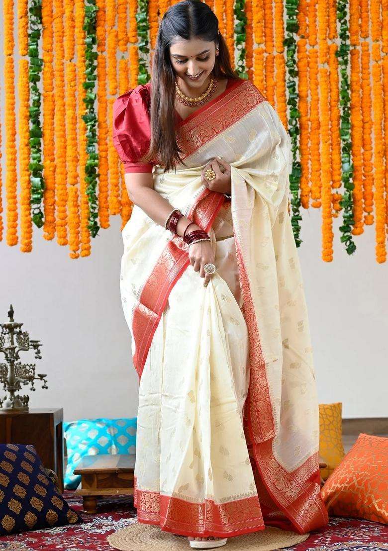 Ivory Pure Maheshwari Silk Cotton Saree With Red Pallu And Borders With Traditional Woven Design For Women - Indya