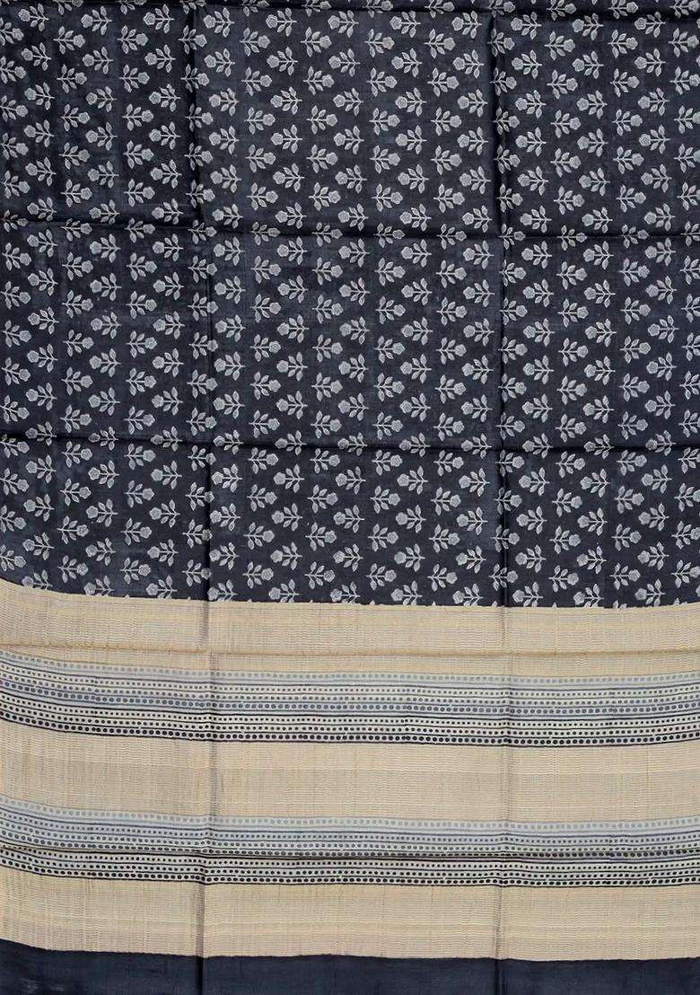 Black Handloom Tussar Silk Saree With Printed Floral Motifs Black For Women - Indya