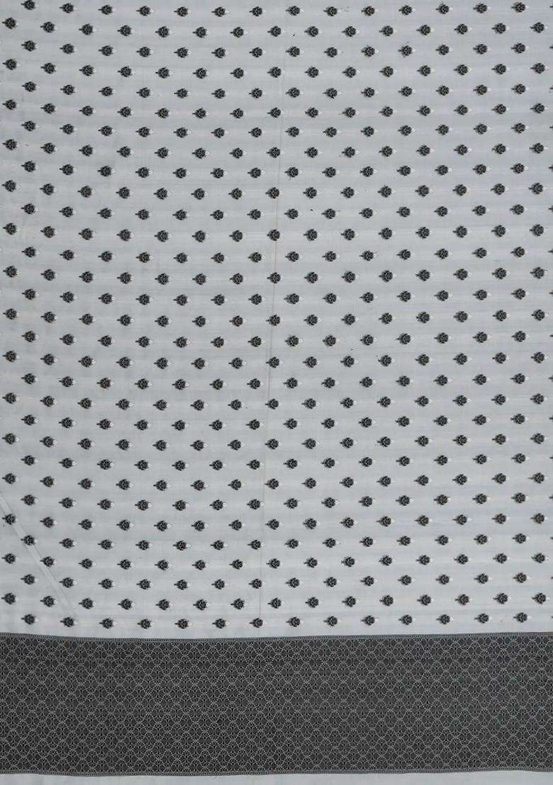 Grey Handwoven Banarasi Organza Silk Saree With Floral Motifs Grey With Buttas And Brocade Design For Women - Indya