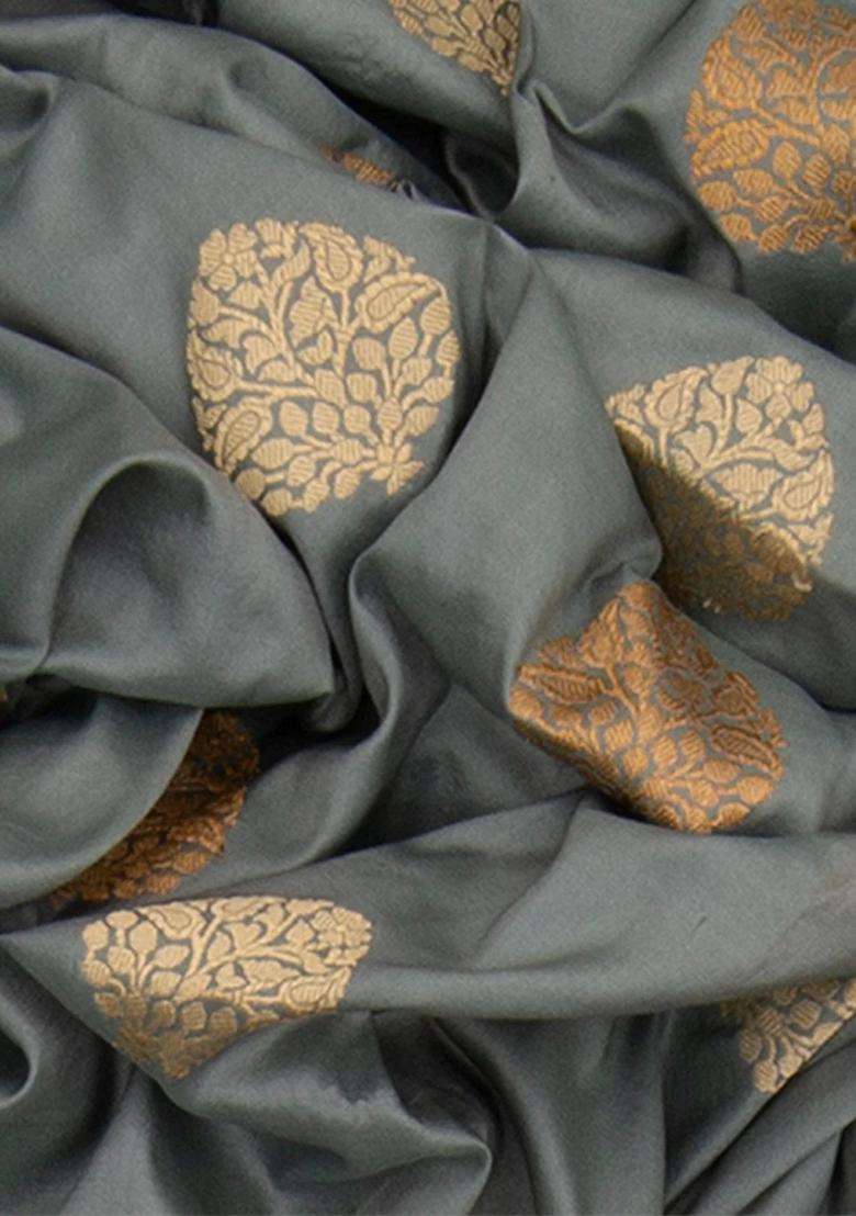 Grey Handwoven Benarasi Silk Saree With Flower Butta Diamond Motifs In Border Pallu Grey With Buttas And Brocade Design For Women - Indya