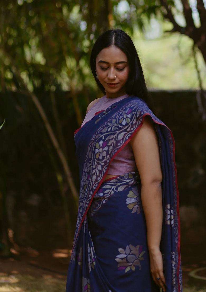Blue Handwoven Benarasi Neelambari Jamdhani Pure Silk Saree With Floral Vine Motifs Corner Pailsey Butta Blue With Buttas And Brocade Design For Women - Indya