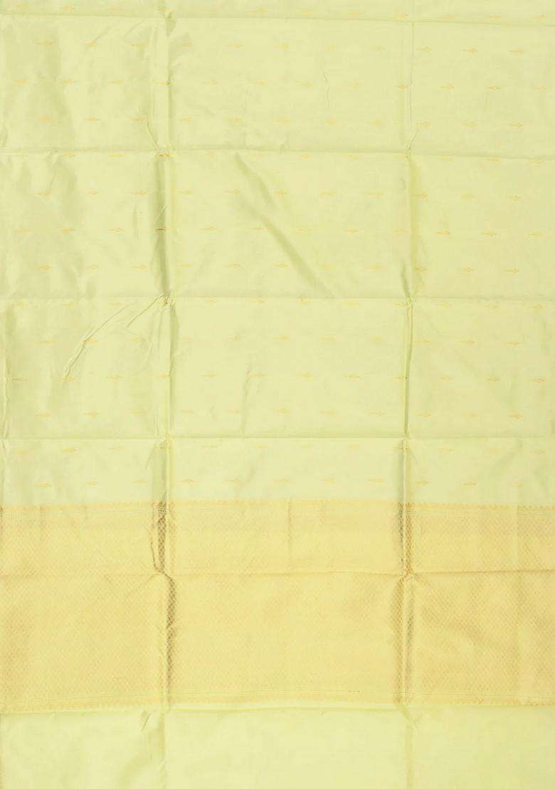 Cream Banarasi Silk Saree With Floral Butta Cream With Buttas And Brocade Design For Women - Indya