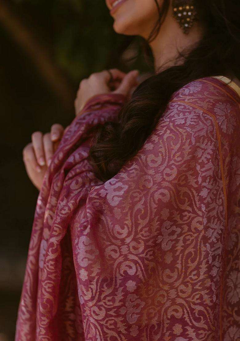 Dusty Pink Handloom Banarasi Jamdani Cotton Saree With Floral Motifs Dusty Pink With Buttas And Brocade Design For Women - Indya