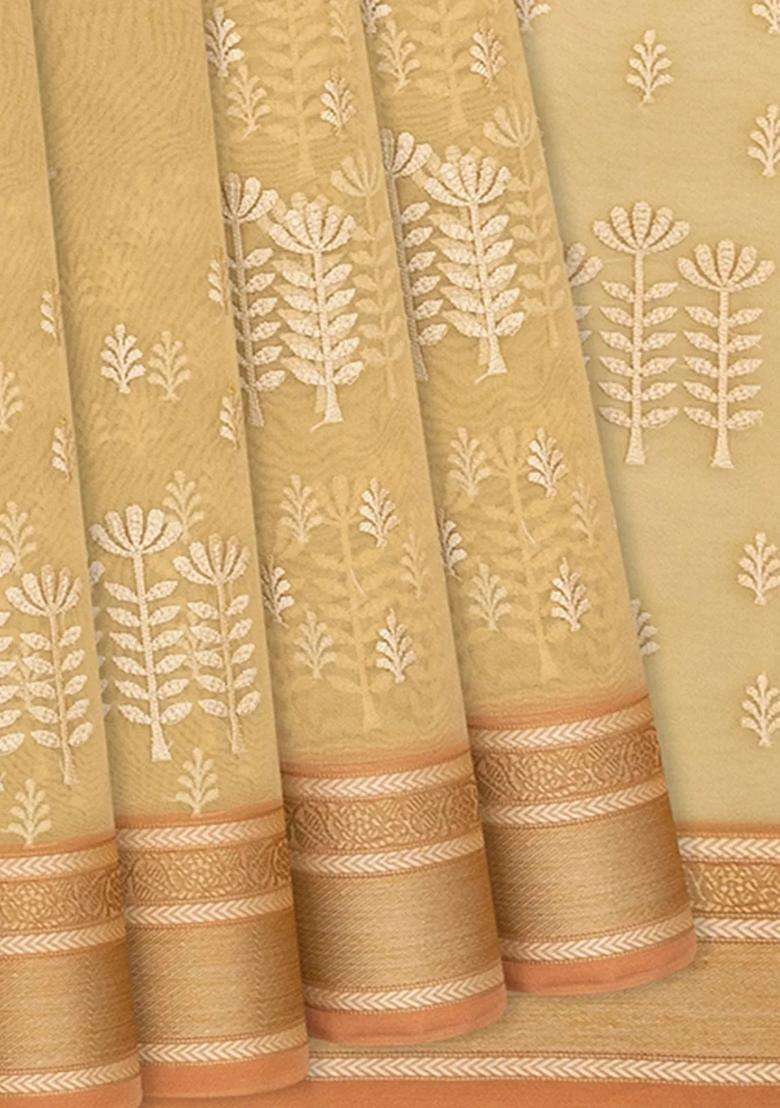Beige Woven Blended Organza Saree With Floral Motifs Beige With Buttas And Brocade Design For Women - Indya