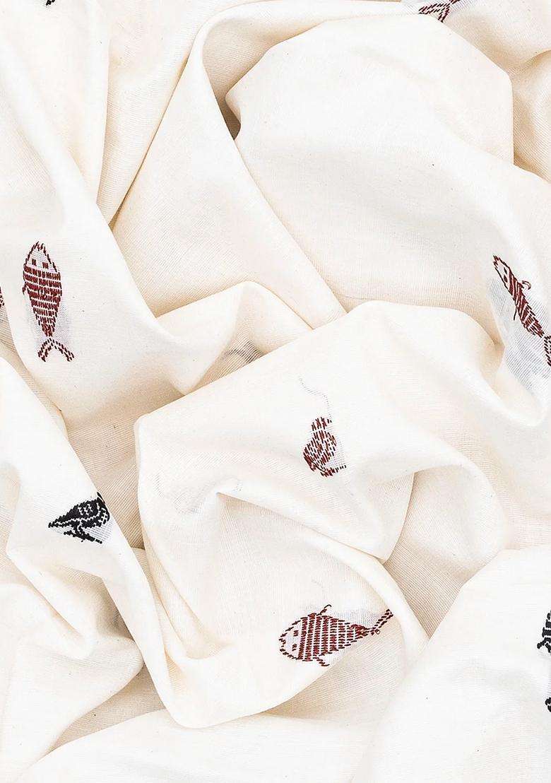 White Handwoven Chirala Cotton Saree With Fish Motifs White With Buttas And Brocade Design For Women - Indya