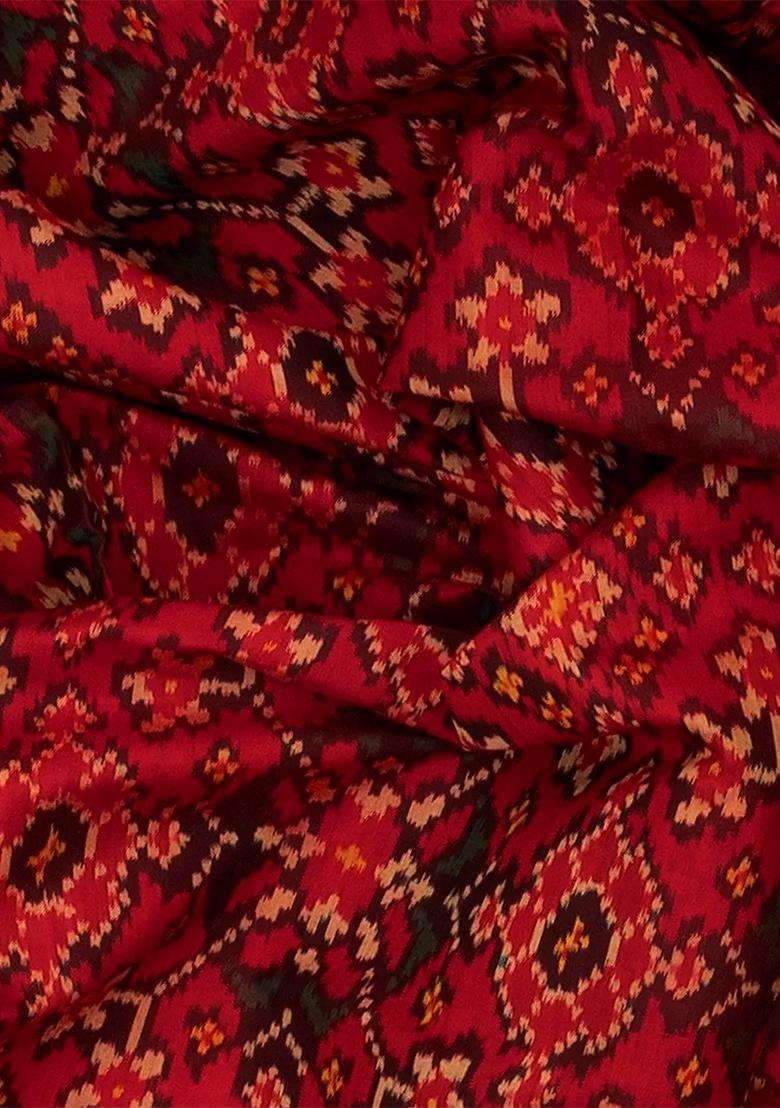 Red Handloom Ikat Silk Saree With Floral Motifs Red With Printed Design For Women - Indya