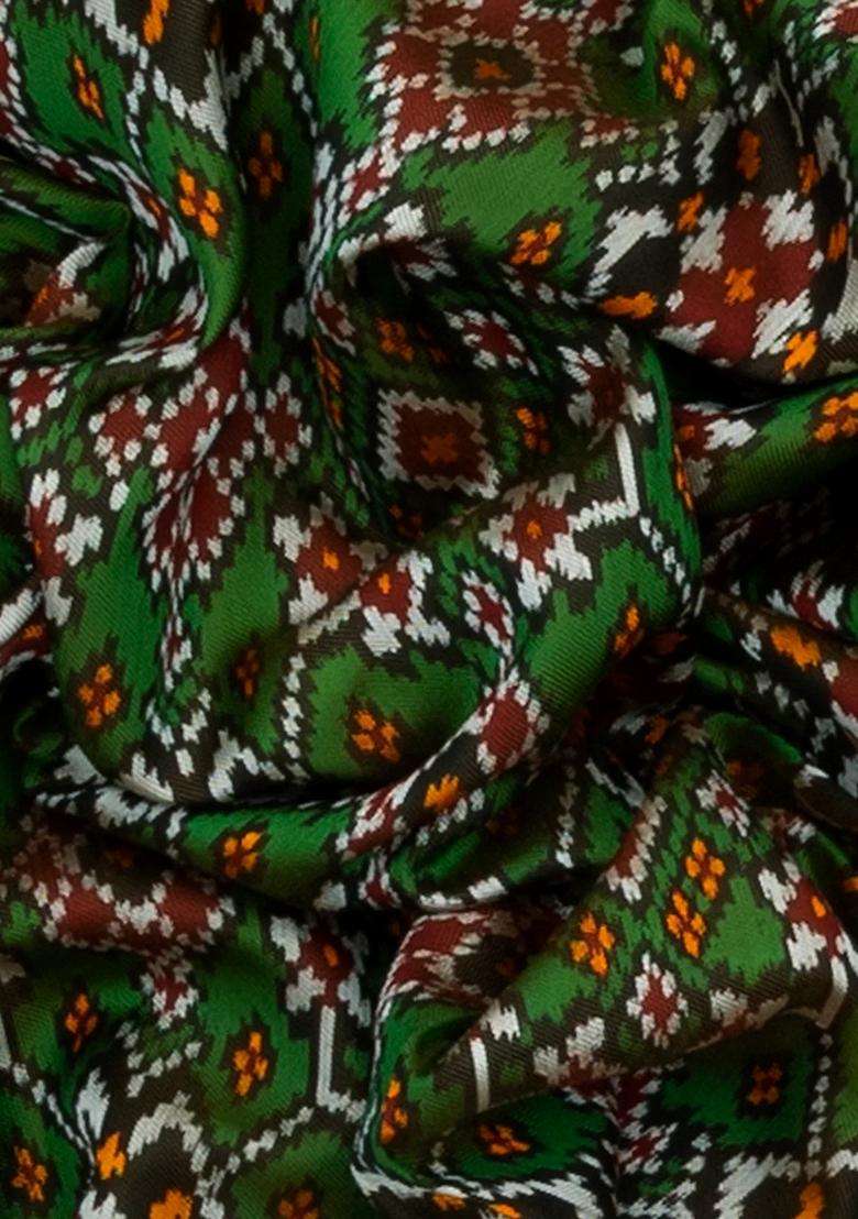 Green Handloom Double Ikat Silk Saree With Floral Vine Motifs Green With Buttas And Brocade Design For Women - Indya