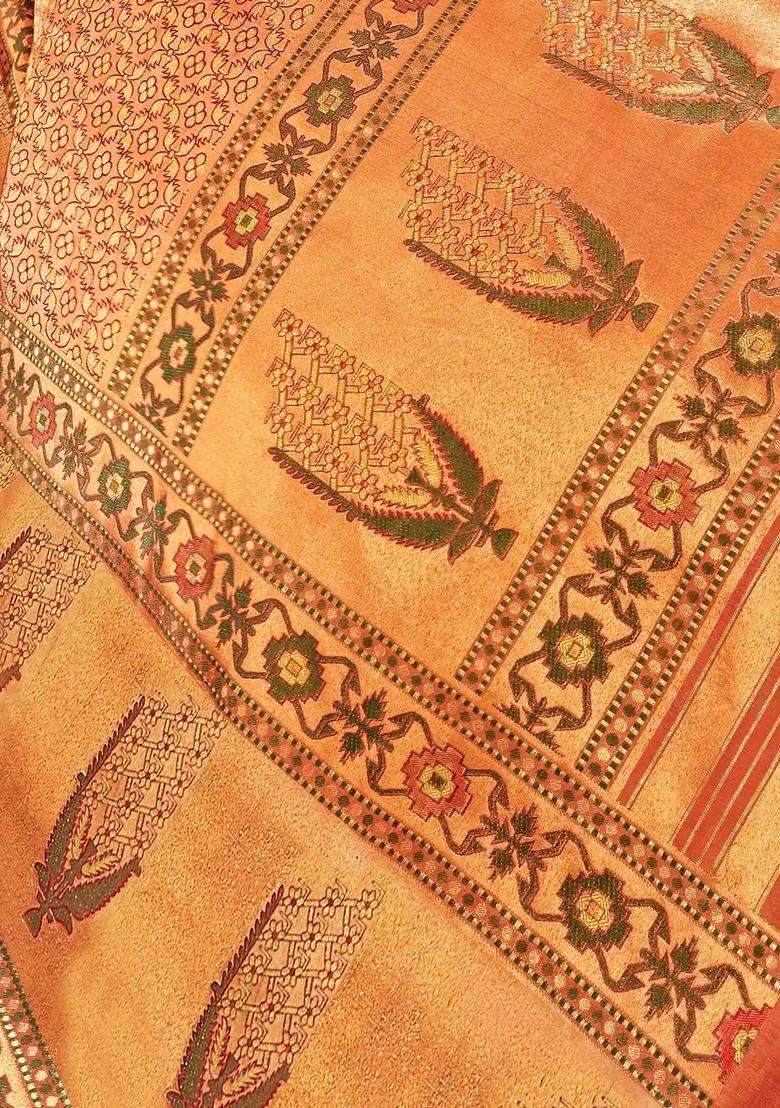 Honey Rust Handwoven Natural Dyed Kanchipuram Floral Amarvel Motif Paithani Pure Silk Saree Rust With Traditional Woven Design For Women - Indya