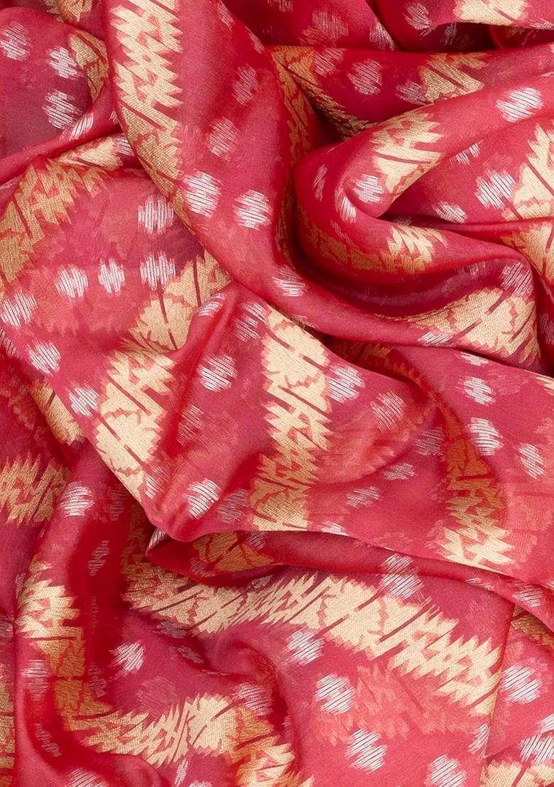 Peach Handwoven Banarasi Organza Silk Saree With Floral Motifs Peach With Buttas And Brocade Design For Women - Indya