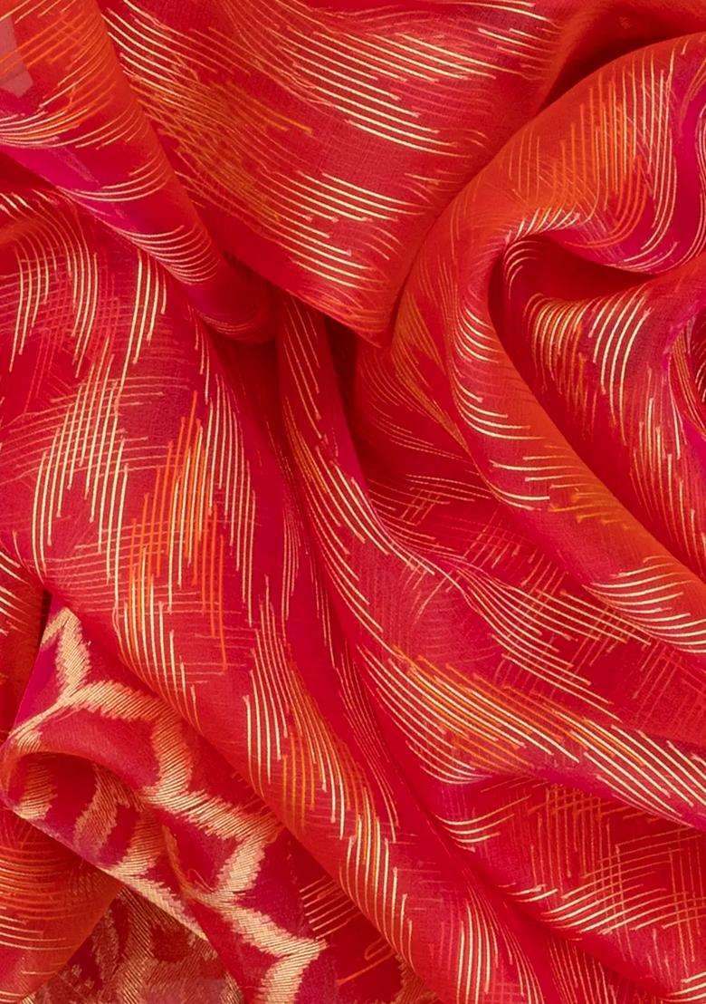Red Handwoven Banarasi Organza Silk Saree With Chevron Motifs Red With Buttas And Brocade Design For Women - Indya