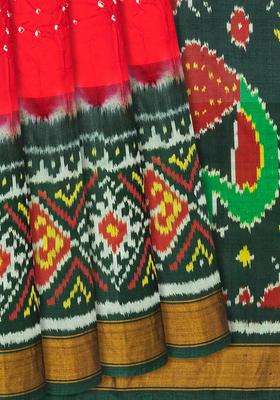 Red Handwoven Bandhani Silk Saree With Diamond Motifs Red With Printed Design For Women