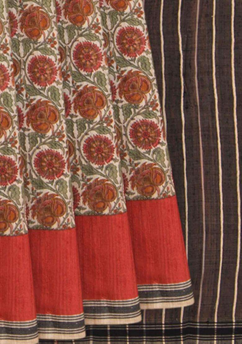 Beige Handwoven Tussar Silk Saree With Print With Printed Design For Women - Indya