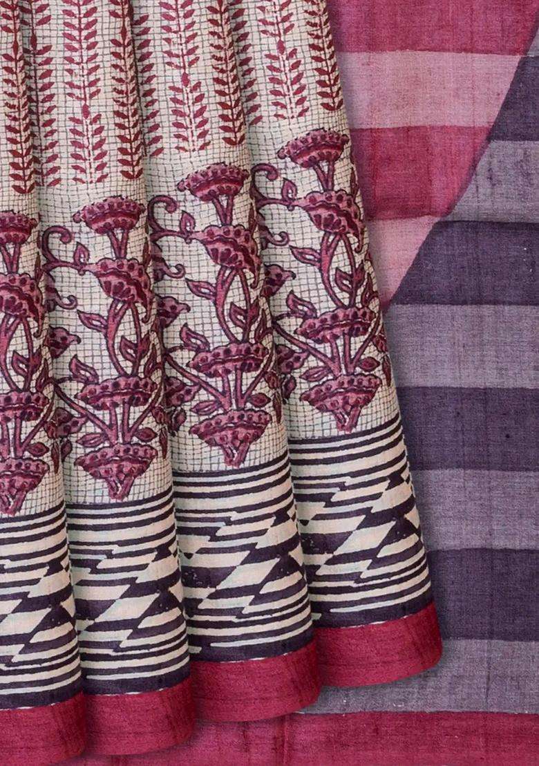 Cream Handloom Tussar Silk Saree With Printed Motifs On Checks Cream For Women - Indya