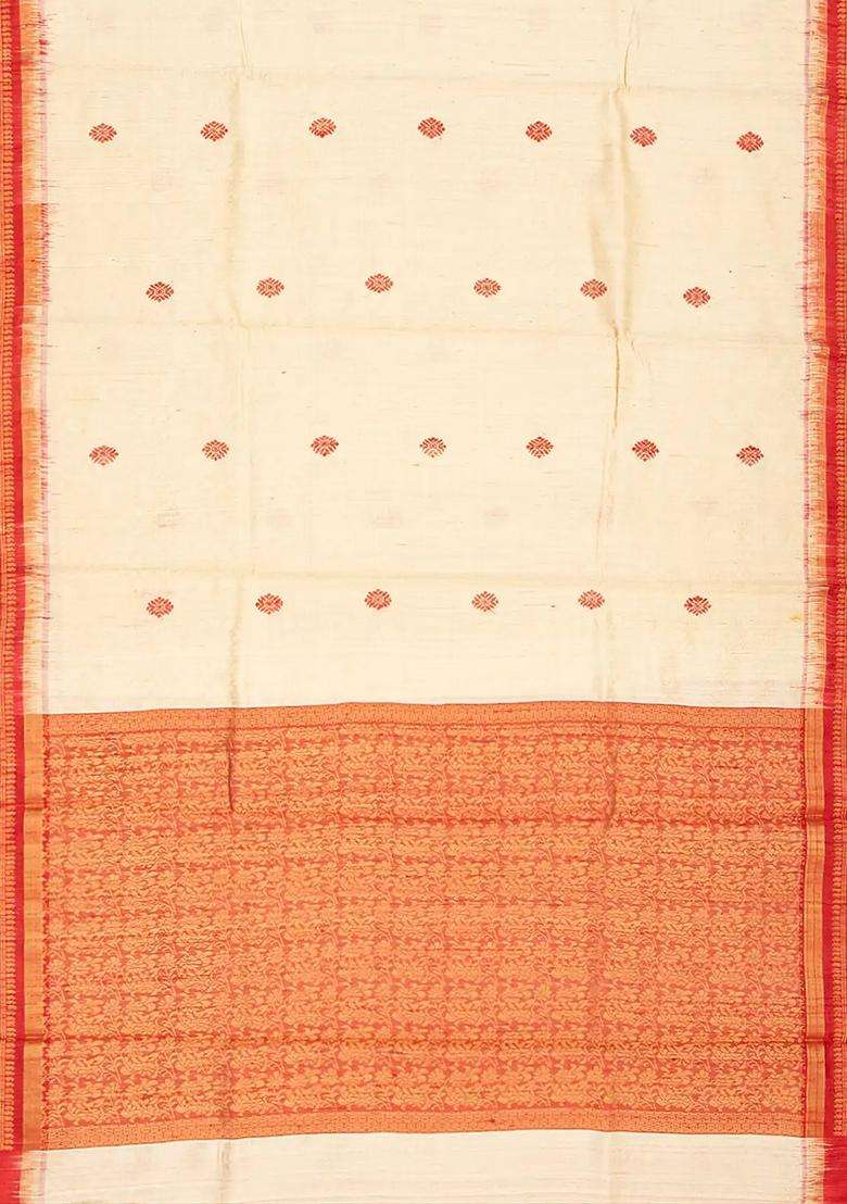 Off White Handwoven Tussar Silk Saree With Floral Motifs Off White With Buttas And Brocade Design For Women - Indya