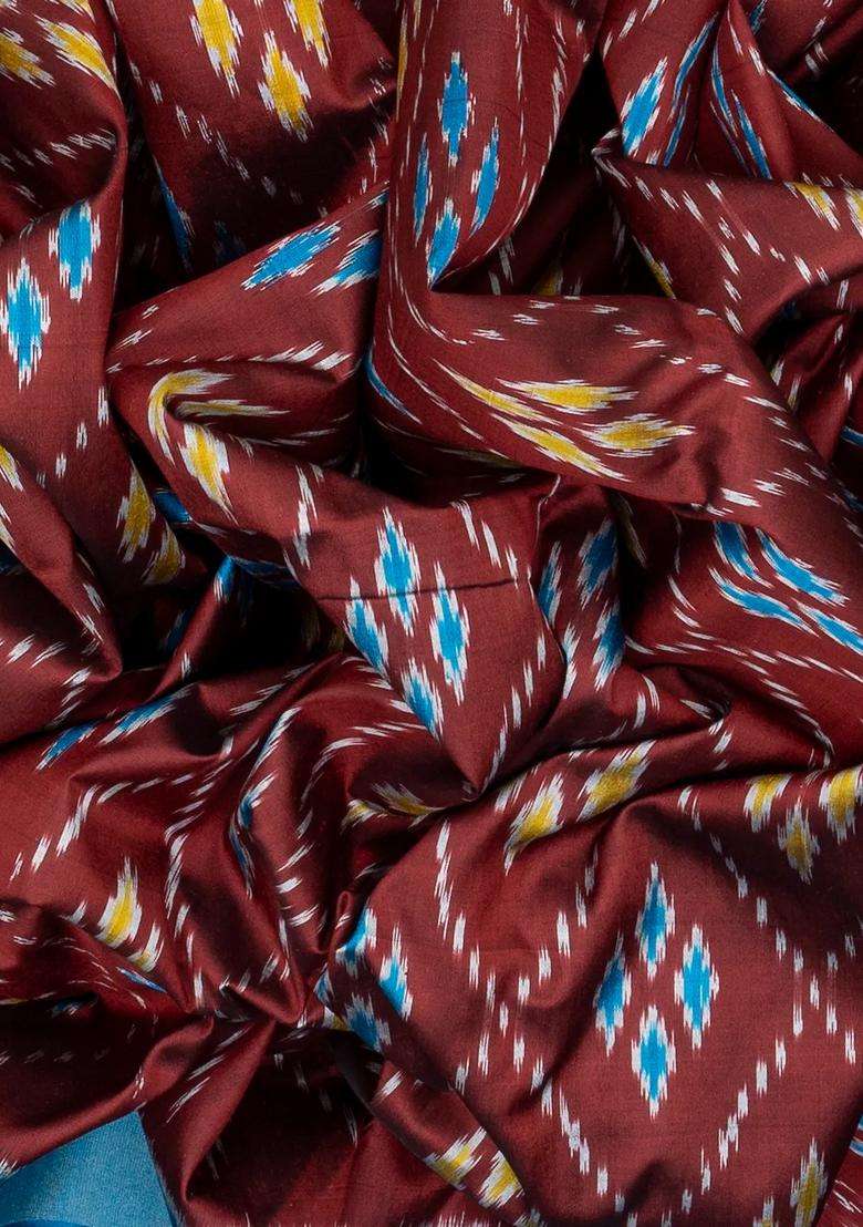 Maroon Handloom Ikat Silk Saree With Contrast Blue Border With Printed Design For Women - Indya