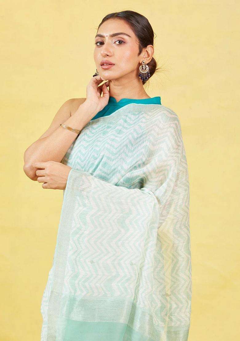 White Handloom Tussar Silk Saree With Chevron Motifs With Checks And Stripes Design For Women - Indya