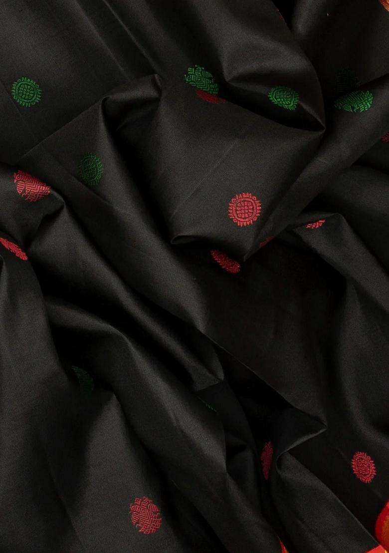 Black Handloom Kanchipuram Silk Saree With Gandaberunda Buttas With Buttas And Brocade Design For Women - Indya