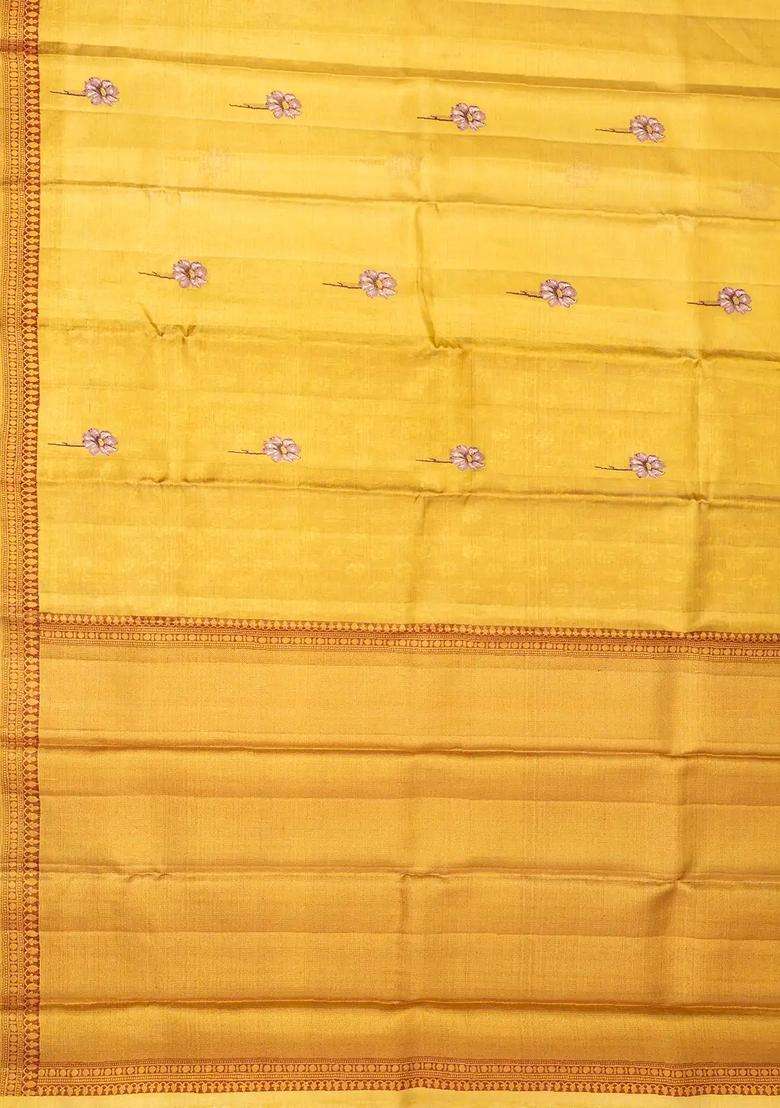 Gold Handloom Kanchipuram Tissue Silk Saree With Floral Buttas With Buttas And Brocade Design For Women - Indya