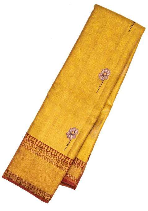 Gold Handloom Kanchipuram Tissue Silk Saree With Floral Buttas With Buttas And Brocade Design For Women