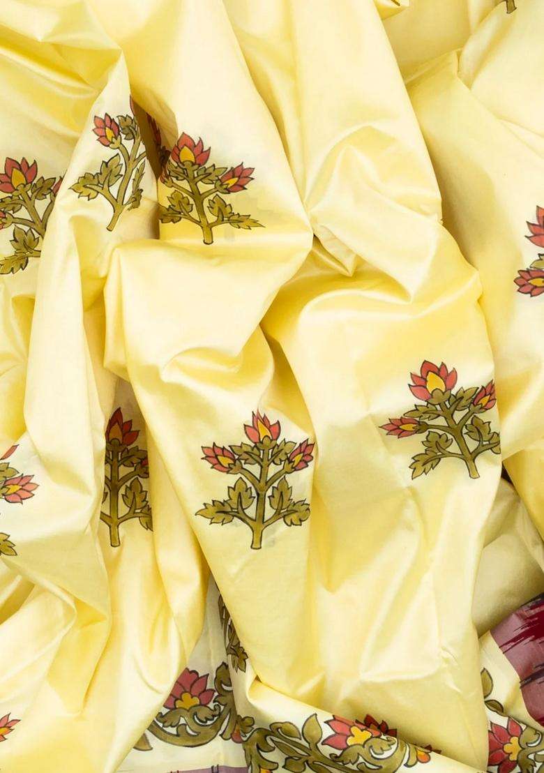 Cream Handwoven Korvai Silk Saree With Hand Painted Meena Floral Motifs With Printed Design For Women - Indya