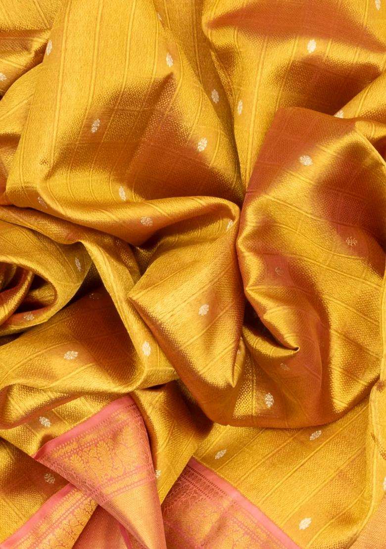 Gold Handloom Korvai Tissue Kanchipuram Silk Saree With Checks With Korvai And Temple Border Design For Women - Indya