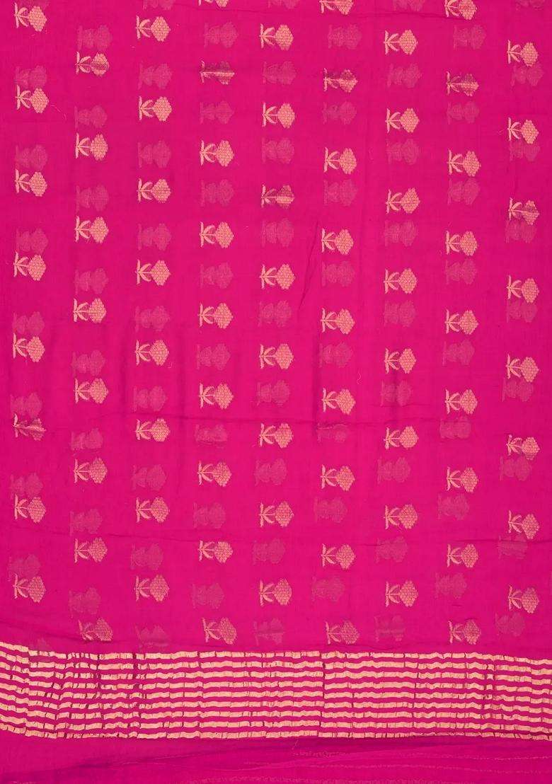 Peach Mysore Georgette Silk Saree With Floral Buttas With Buttas And Brocade Design For Women - Indya