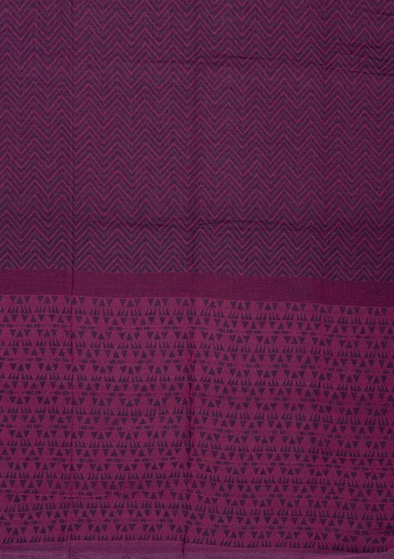 Purple Handloom Bengal Cotton Saree With Chevron Stripes With Checks And Stripes Design For Women - Indya