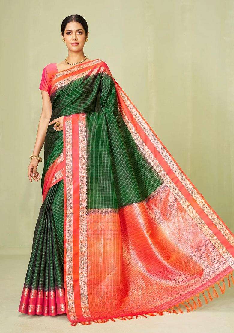 Bottle Green Handloom Soft Silk Saree With Checks Contrast Border With Checks And Stripes Design For Women - Indya