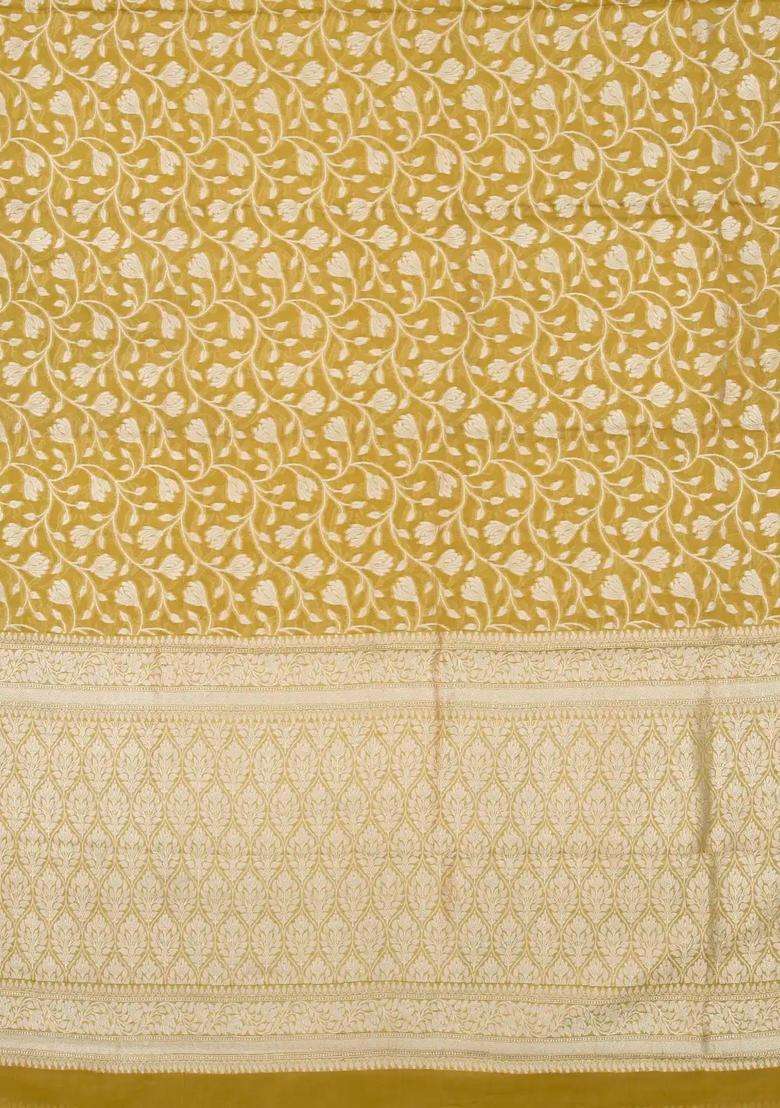Beige Handloom Banarasi Tissue Saree With Floral Motifs With Buttas And Brocade Design For Women - Indya