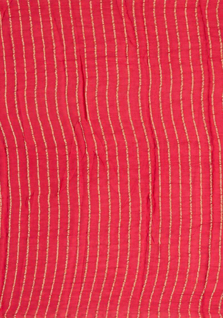 Red Woven Mysore Silk Crepe Saree With Floral Zari Buttas With Buttas And Brocade Design For Women - Indya