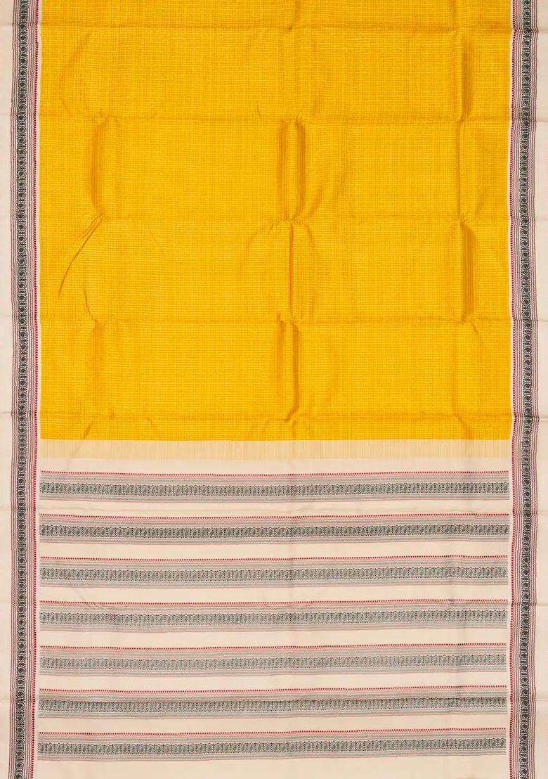 Mango Yellow Handloom Korvai Kanchipuram Silk Saree With Checks Contrast Border With Korvai And Temple Border Design For Women - Indya