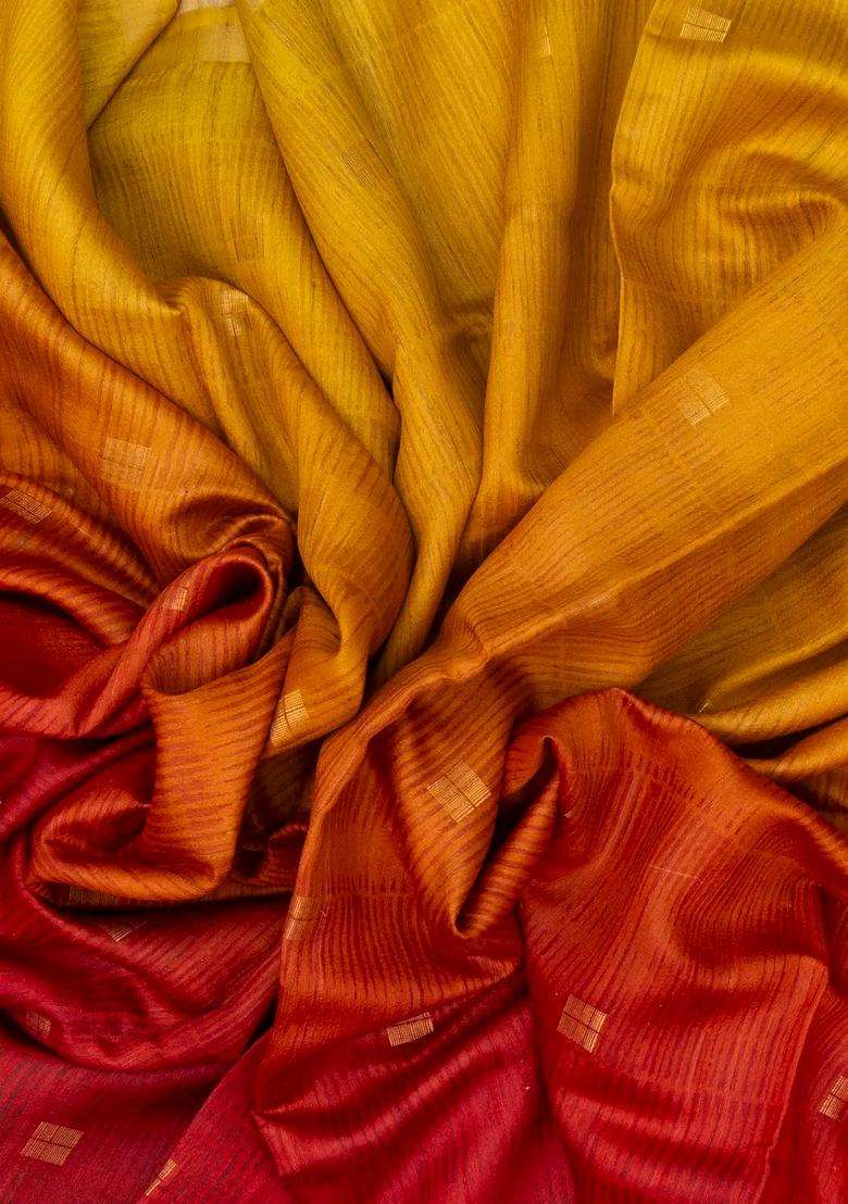 Red Handloom Tussar Silk Saree With Ombre Effect With Buttas And Brocade Design For Women - Indya