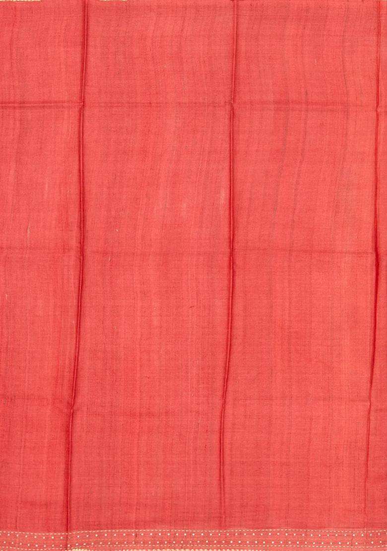 Cream Handloom Tussar Silk Saree With Printed Geometric Motifs For Women - Indya