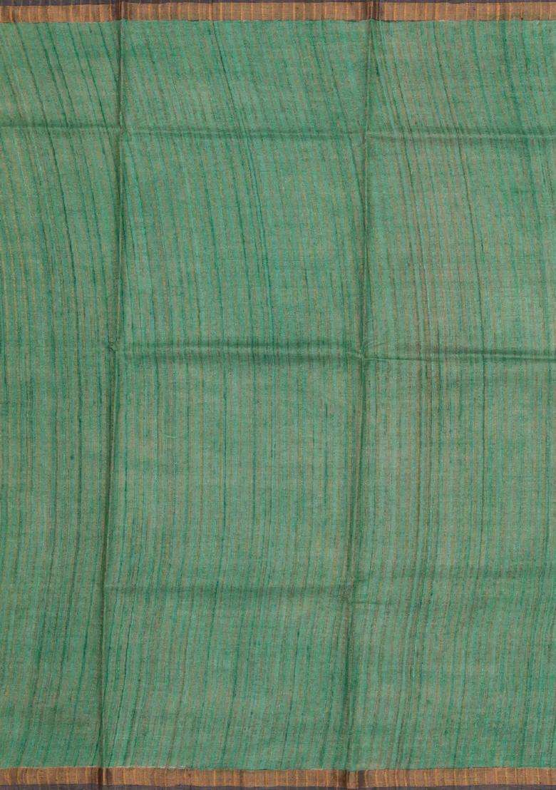 Beige Handloom Tussar Silk Saree With Hand Painted Kalamkari Motifs With Printed Design For Women - Indya