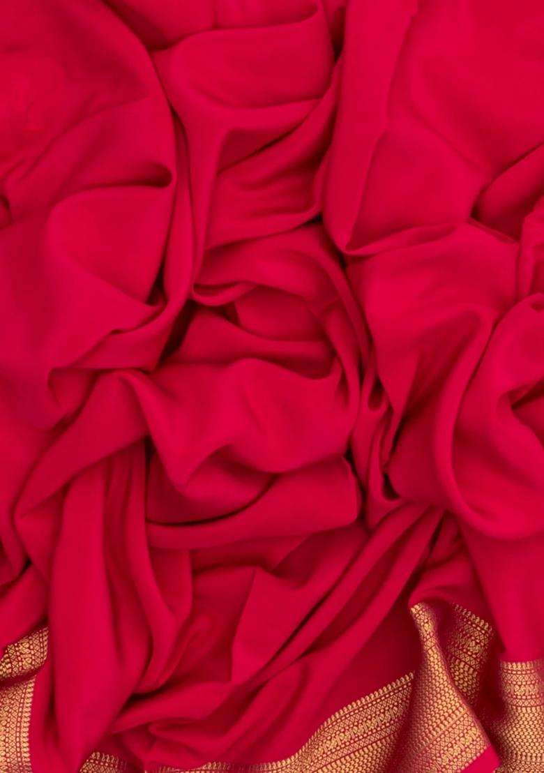 Red Woven Mysore Crepe Pure Zari Silk Saree With Zari Border With Traditional Woven Design For Women - Indya