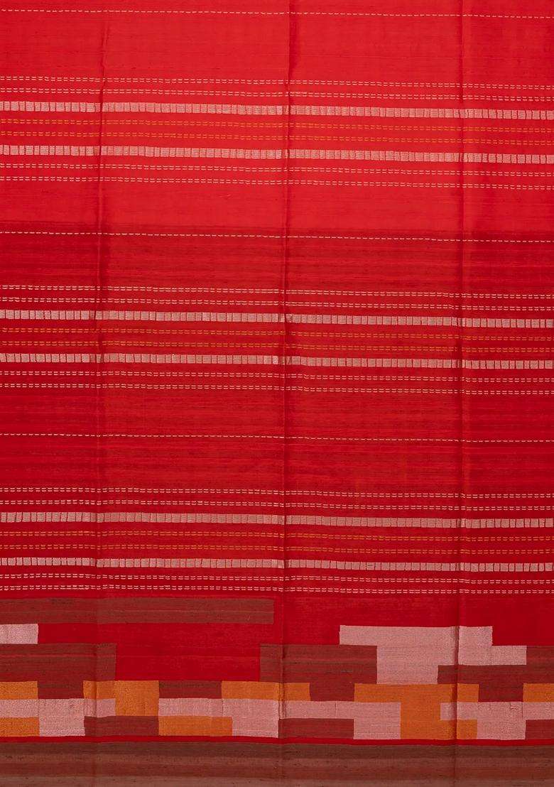 Red Handloom Soft Silk Saree With Stripes Geometric Pallu With Checks And Stripes Design For Women - Indya