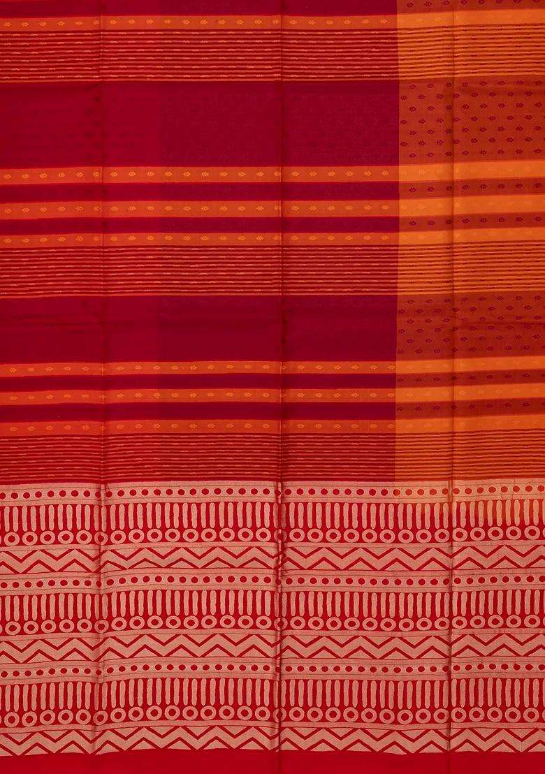 Crimson Handloom Soft Silk Saree With Stripes Floral Motifs With Checks And Stripes Design For Women - Indya