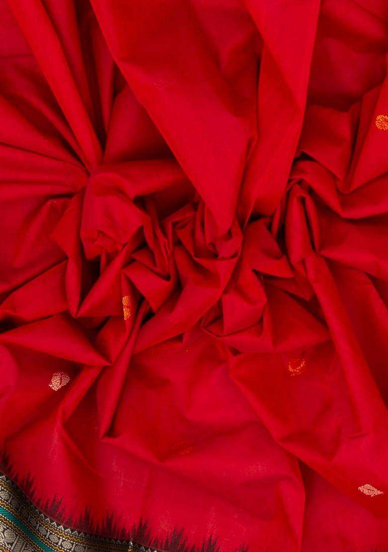 Red Handloom Kanchi Cotton Saree With Buttas Contrast Silk Border With Buttas And Brocade Design For Women - Indya