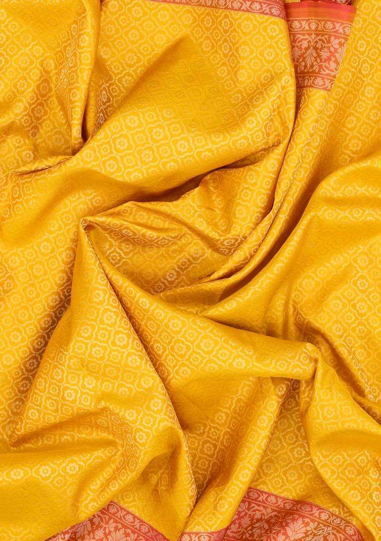 Yellow Handloom Soft Silk Saree With Floral Jaal Motifs With Buttas And Brocade Design For Women - Indya